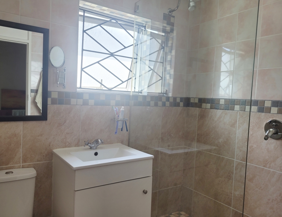 3 Bedroom Property for Sale in Rocklands Western Cape